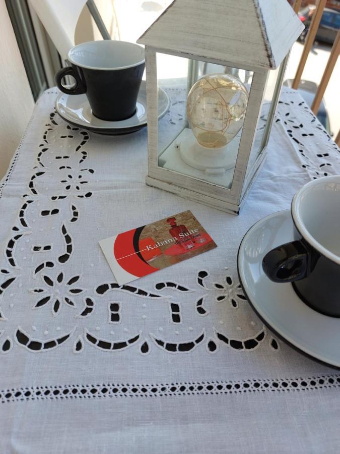 Kabana Suite Thessaloniki City Center Apartment Buitenkant foto