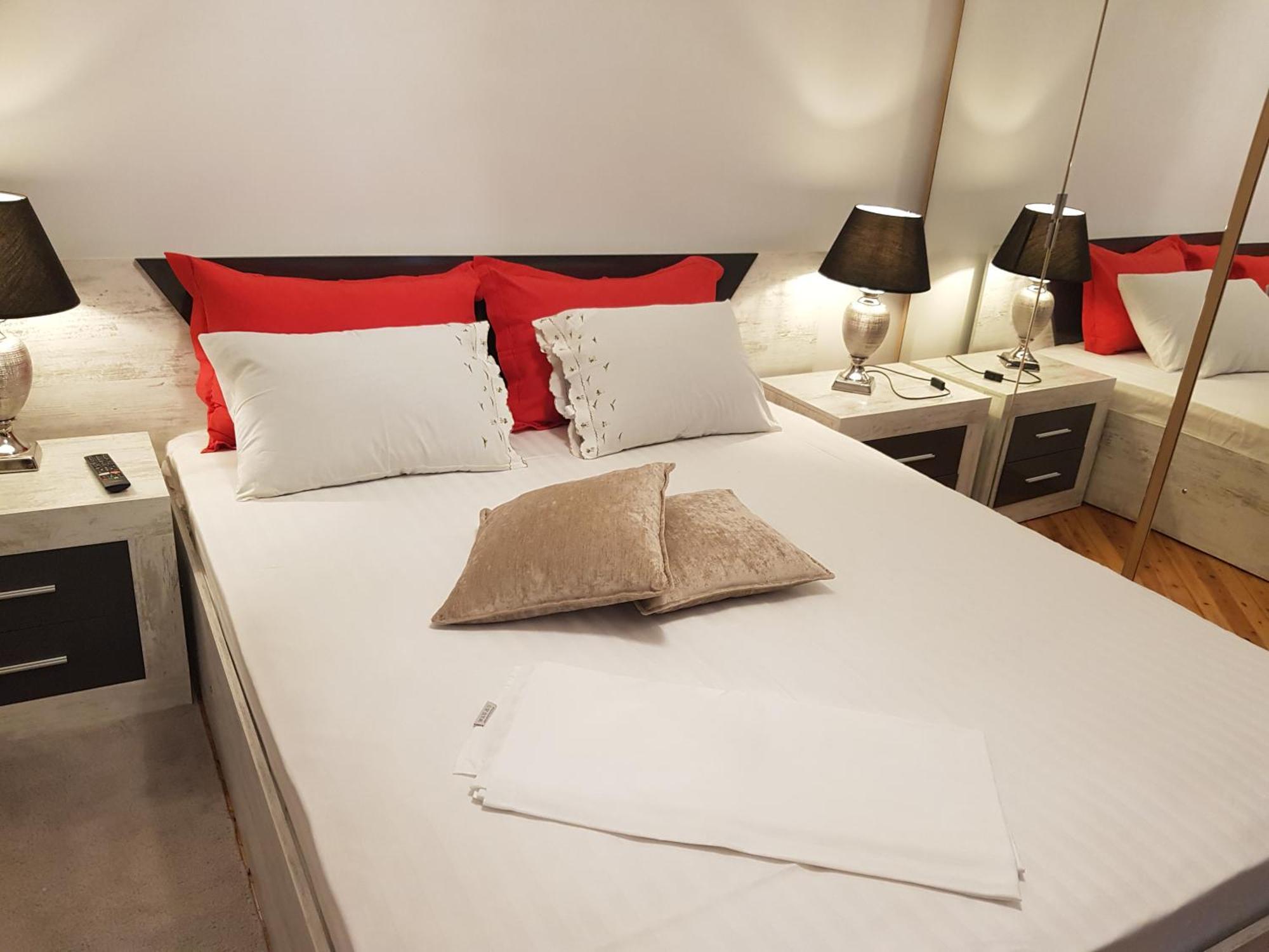 Kabana Suite Thessaloniki City Center Apartment Buitenkant foto